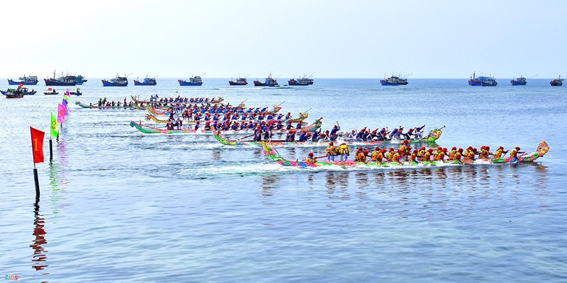 Hình ảnh lễ hội đua thuyền Phú Quốc